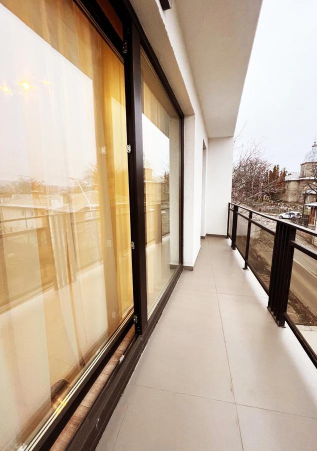 Cubrio Apartments ยาช ภายนอก รูปภาพ