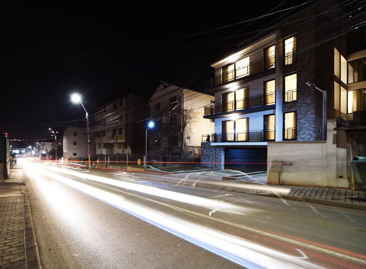 Cubrio Apartments ยาช ภายนอก รูปภาพ